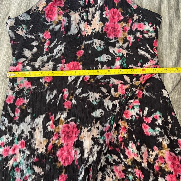 REVOLVE - ASTR The Label - Floral Hi Low Midi Maxi Halter Dress - Picture 4 of 8